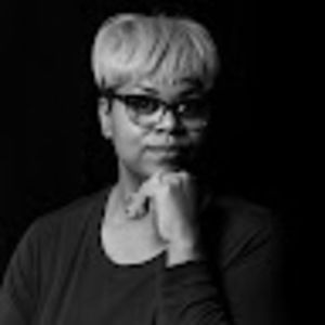 Meet your Posher, Kenisha